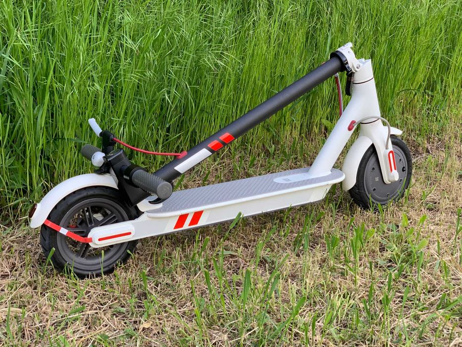 Электросамокат Xiaomi Electric Scooter (Европейская версия) Оригинал
