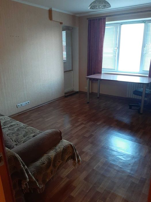 Продам 2-к.квартиру, ул. Ак.Амосова, рн школы №11