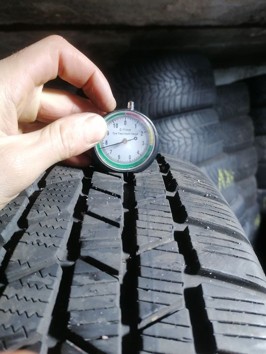 215/60/16 Continental 2025 rok zimowe