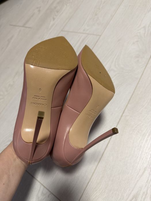 Casadei туфлі жіночі
