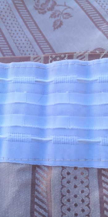 2 cortinas de 235 cm x 237 cm