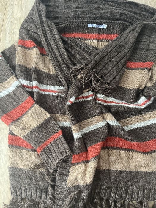 Sweter damski w paski
