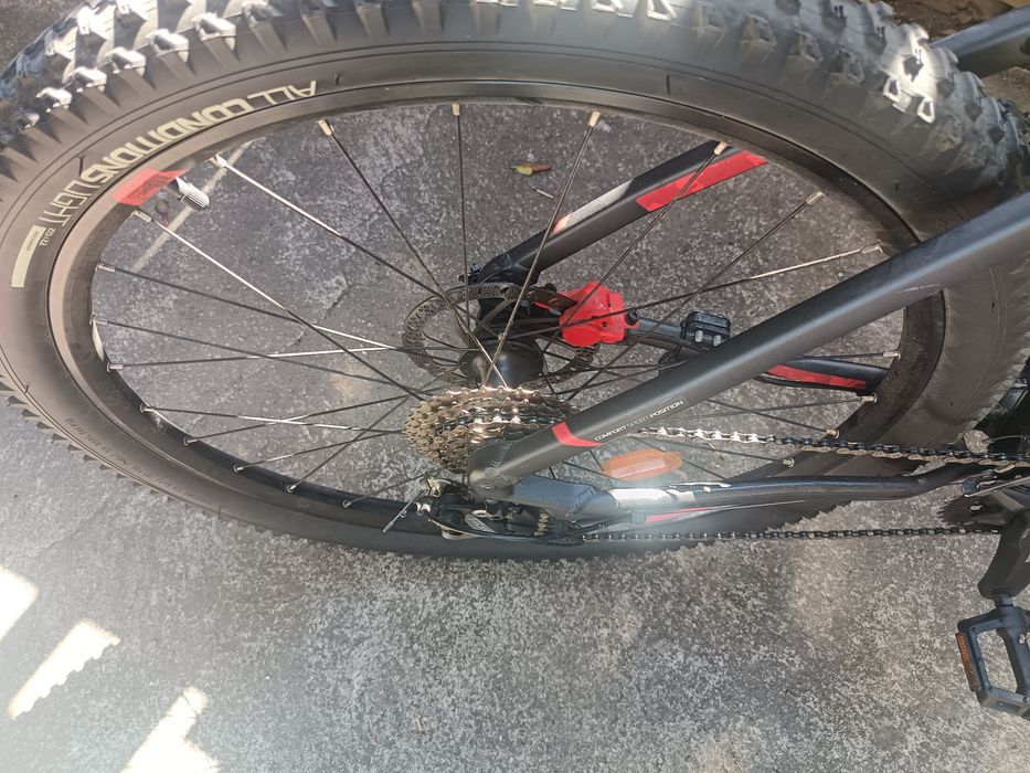 Vendo bicicleta nova