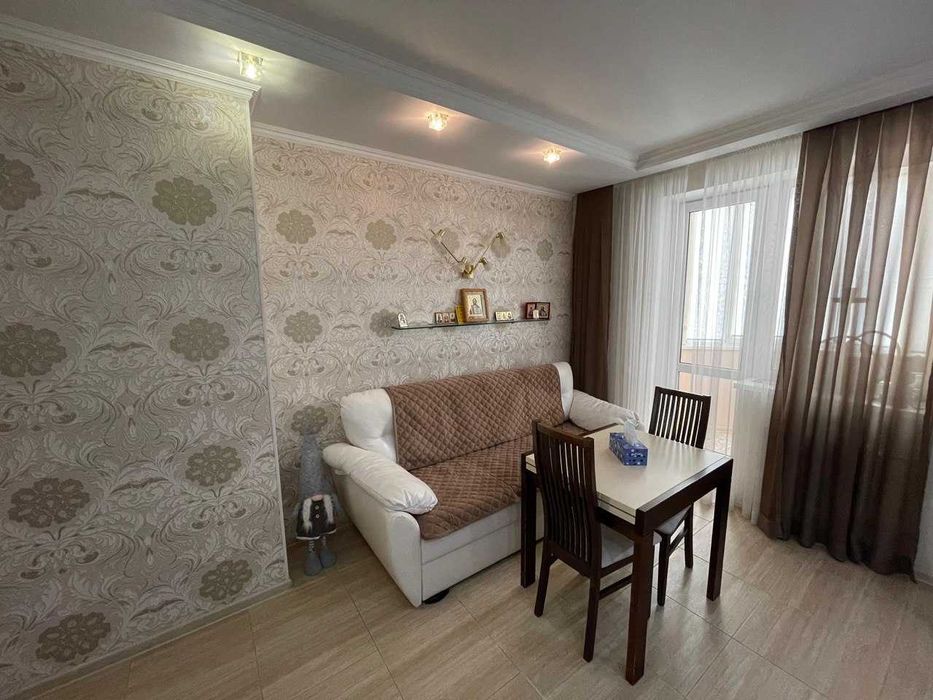 Продається однокімнатна квартира 48м2 в ЖК Вернісаж Q