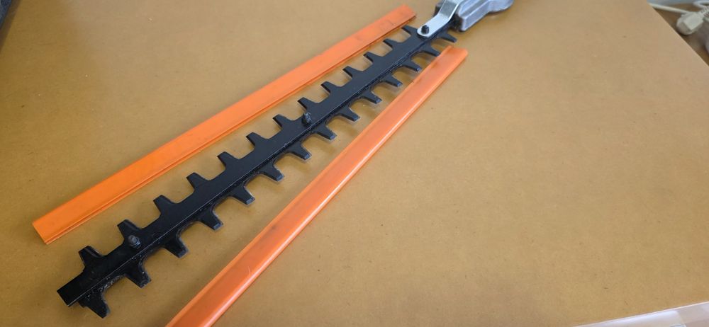 Serra de cortar sebes