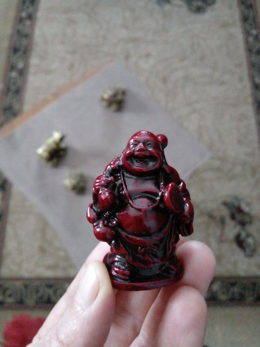 Нэцкэ  статуэтка.