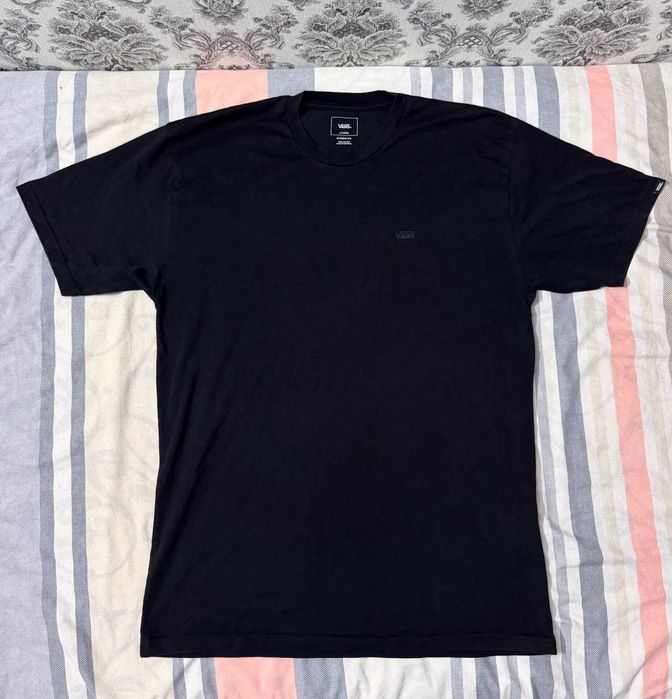 Продам футболку от Vans (Оригинал)