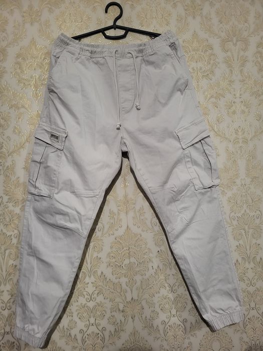 Штани джогери чоловічі щільні ZARA білі (розмір - 32) СТАН НОВИХ