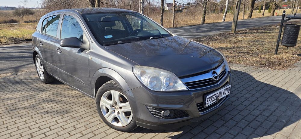 Opel Astra lll 1.6B 2008/9r, klima nowe sprzęgło i opony