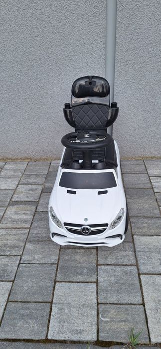 Autko mercedes do odpychania