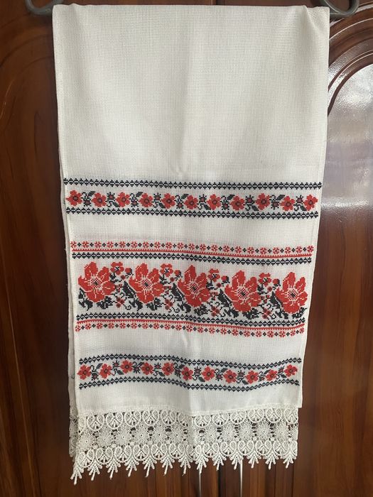 Вишитий хрестиком рушник