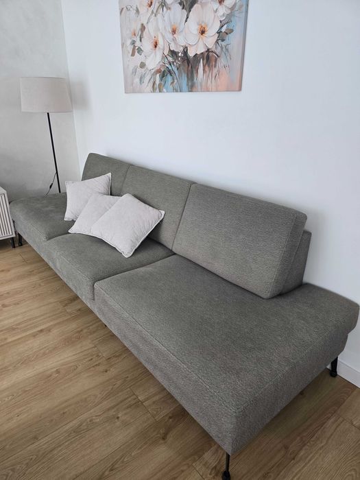 Nowoczesna sofa na wymiar – stan idealny + poduszki gratis