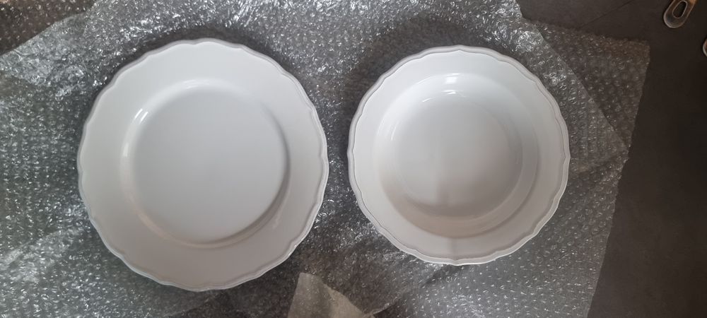 Pratos rasos e sopa445835744914984960