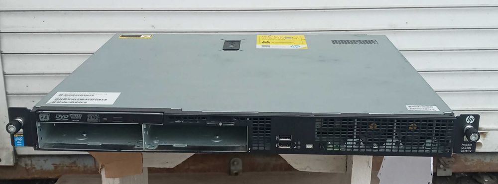 Сервер HP Proliant DL320 G6, G7