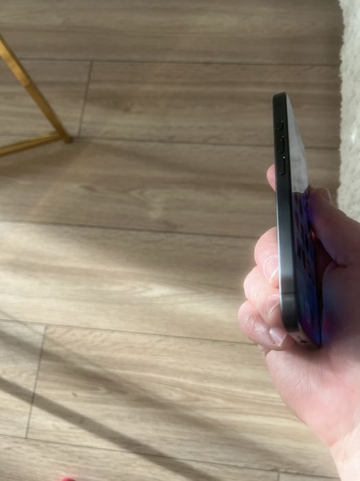 Iphone 15 pro 256 gb black ideał