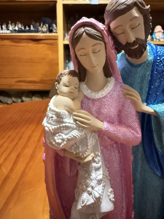 Sagrada família pintada à mão