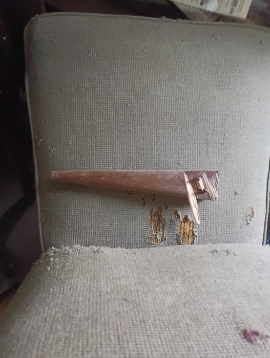 cadeirão vintage para reparar