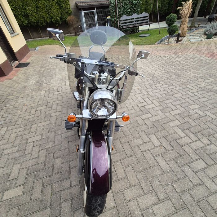 Motocykl SUZUKI VL800