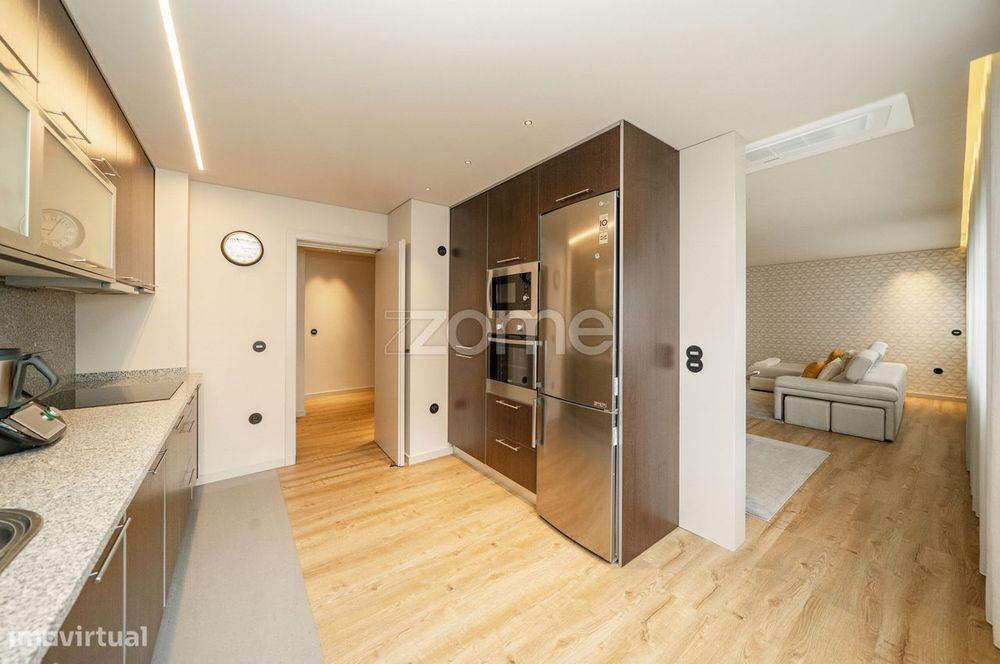 Apartamento T3 Renovado, em Vila de Prado, Vila Verde