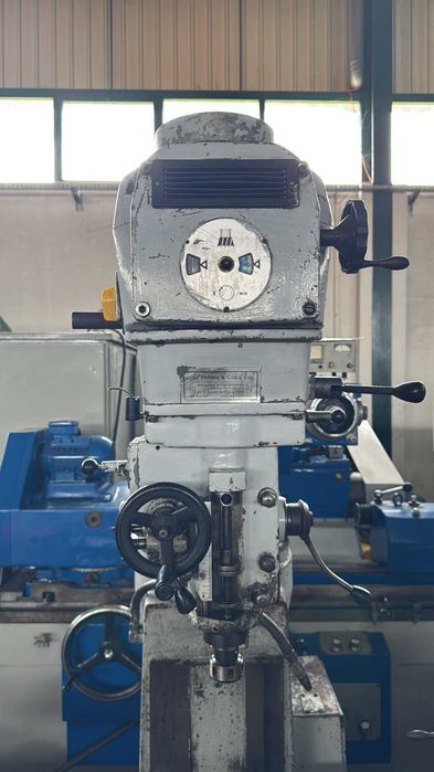 Fresadora vertical Euro f2
