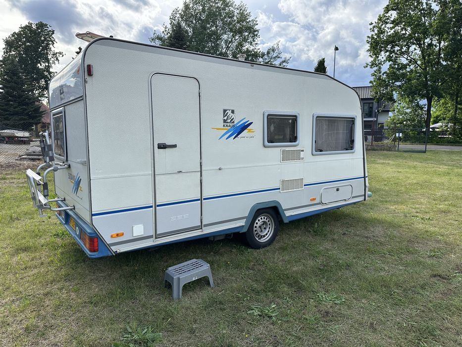 Knaus blue line 4002 rok 1998 DMC 1100 stan b. Dobry +przedsionek x2