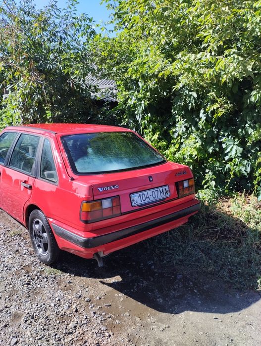 Продам Вольво 440 на повному ходу сів поїхав.