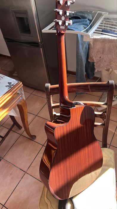 Vendo violão como novo acustico com afinador