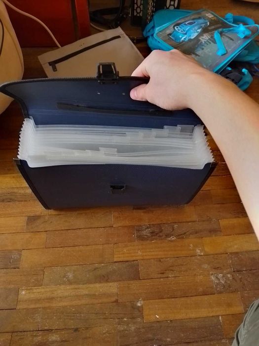 Рюкзаки, сумки, дипломаты