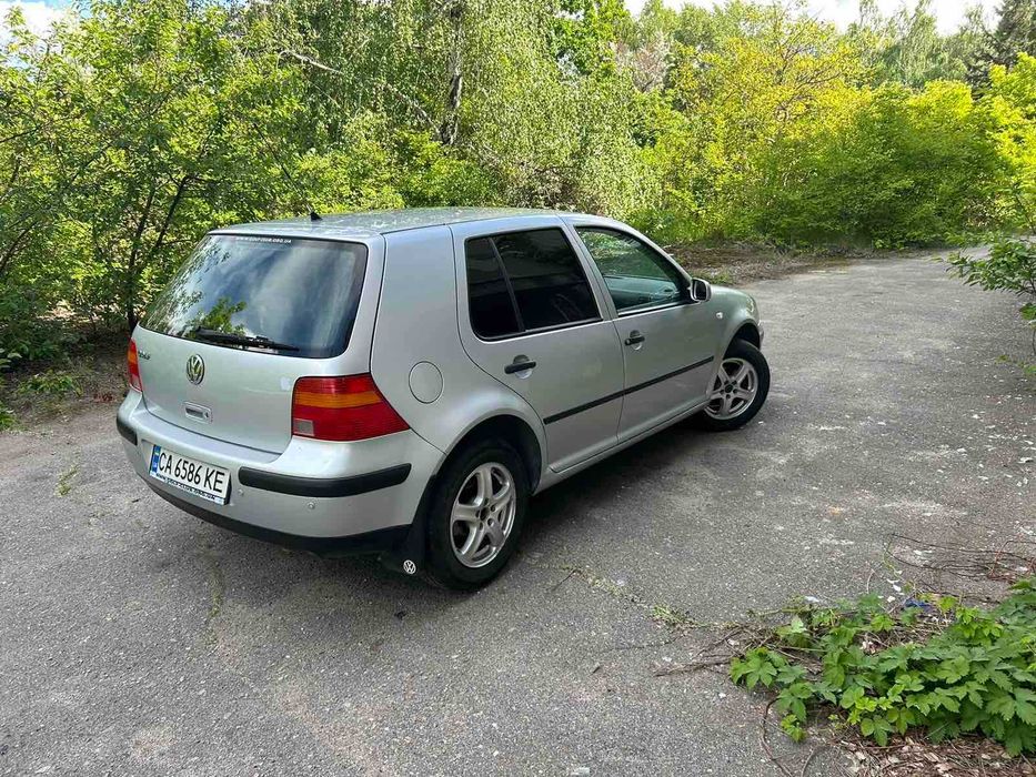 Продам авто Volkswagen golf 4