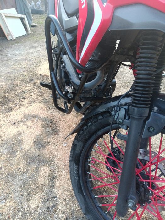 Продам мотоцикл лонсин Lx 200 gy 7a