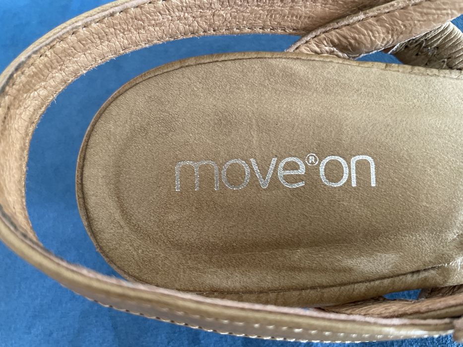 Sapatos de senhora Move'on 40