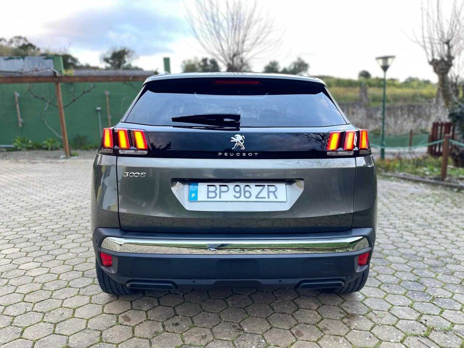 Peugeot 3008 1.5 BlueHDi Allure