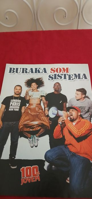 Poster Buraka Som Sistema, novo