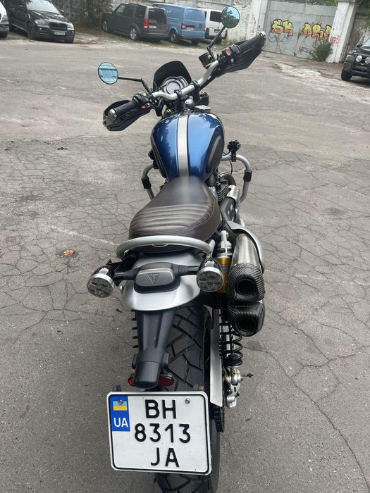 Triumph scrambler 1200 XE