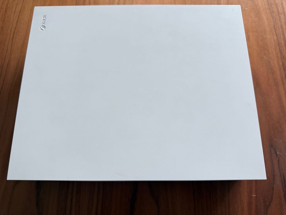 Konsola Xbox One X (1TB)