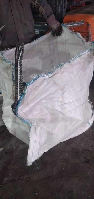 Биг бег  четыре стропы клапан