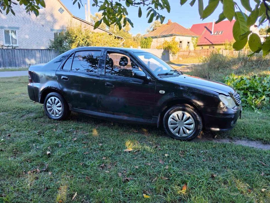 Автомобіль  Geely