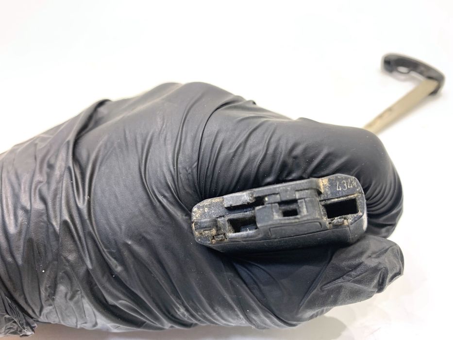 KLUCZYK BMW F30 11-18 PILOT IMMOBILISERA, ZDALNY