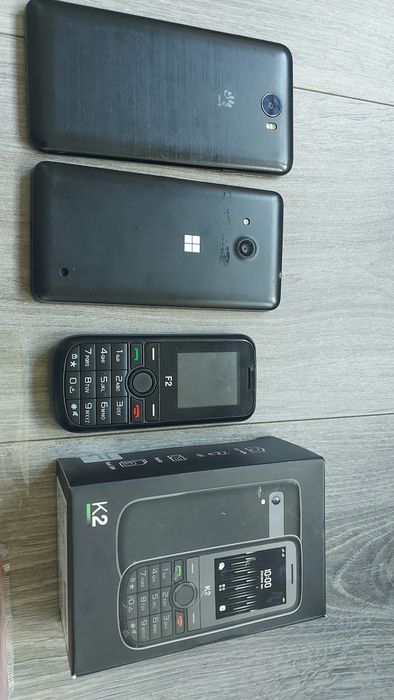 Pack de telemóveis + Acessórios - Tudo 5€