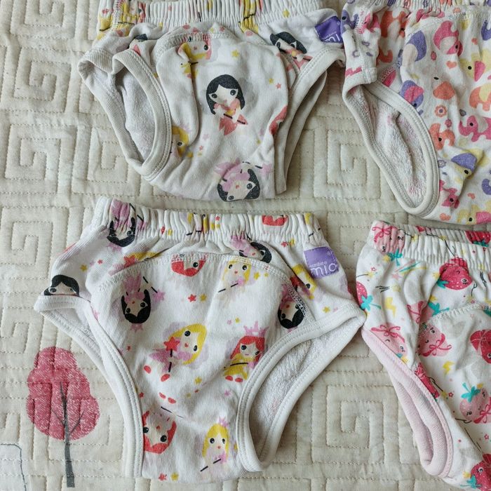 Тренувальні трусики bambino MIO 2-3 роки.