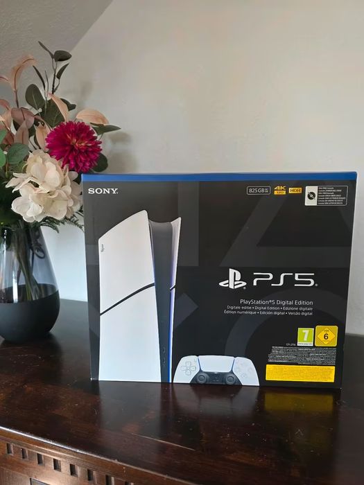 Konsola PlayStation 5 Digital Edition 825 GB Nowa 2 lata gwarancji