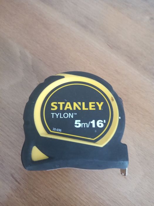 Рулетка будiвельна