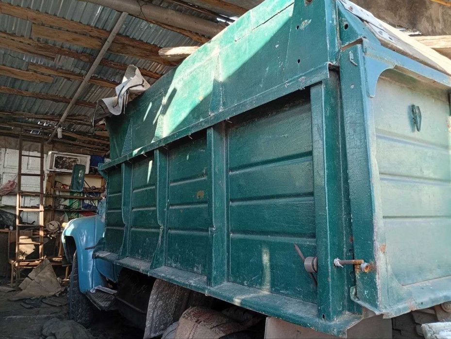 ЗІЛ 130 Самосвал ДИЗЕЛЬ. Гаражне зберігання!