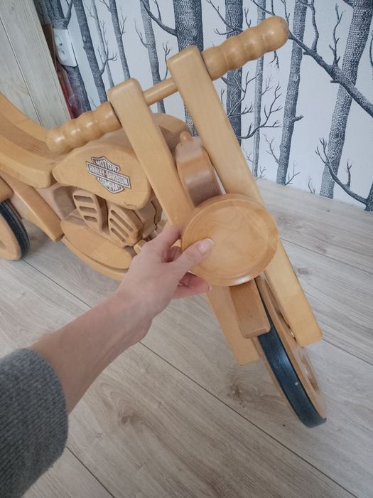 Drewniany motor jeździk