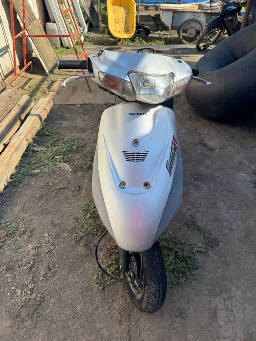 Продам скутер Suzuki lets 2