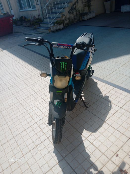 Vende-se bicicleta eléctrica