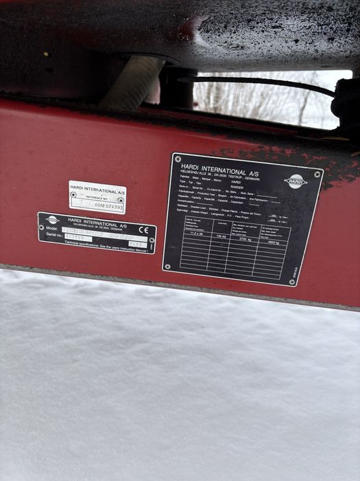 Opryskiwacz HARDI RANGER 2500 Pierwszy wlascixiel