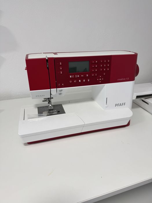 Maquina de costura PFAFF creative 1.5