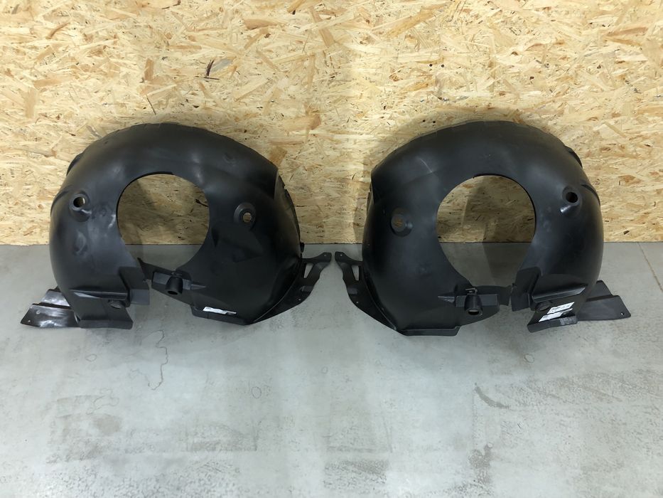 Мерседес Віто 639 рестайлінг 2010р- підкрилок передній