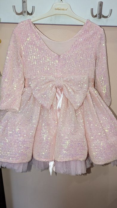 Святкова сукня, нарядное платье, костюм новорічної іграшки